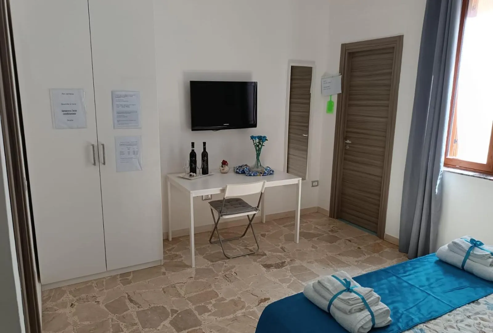 La Maison مونتاليغرو 0*,